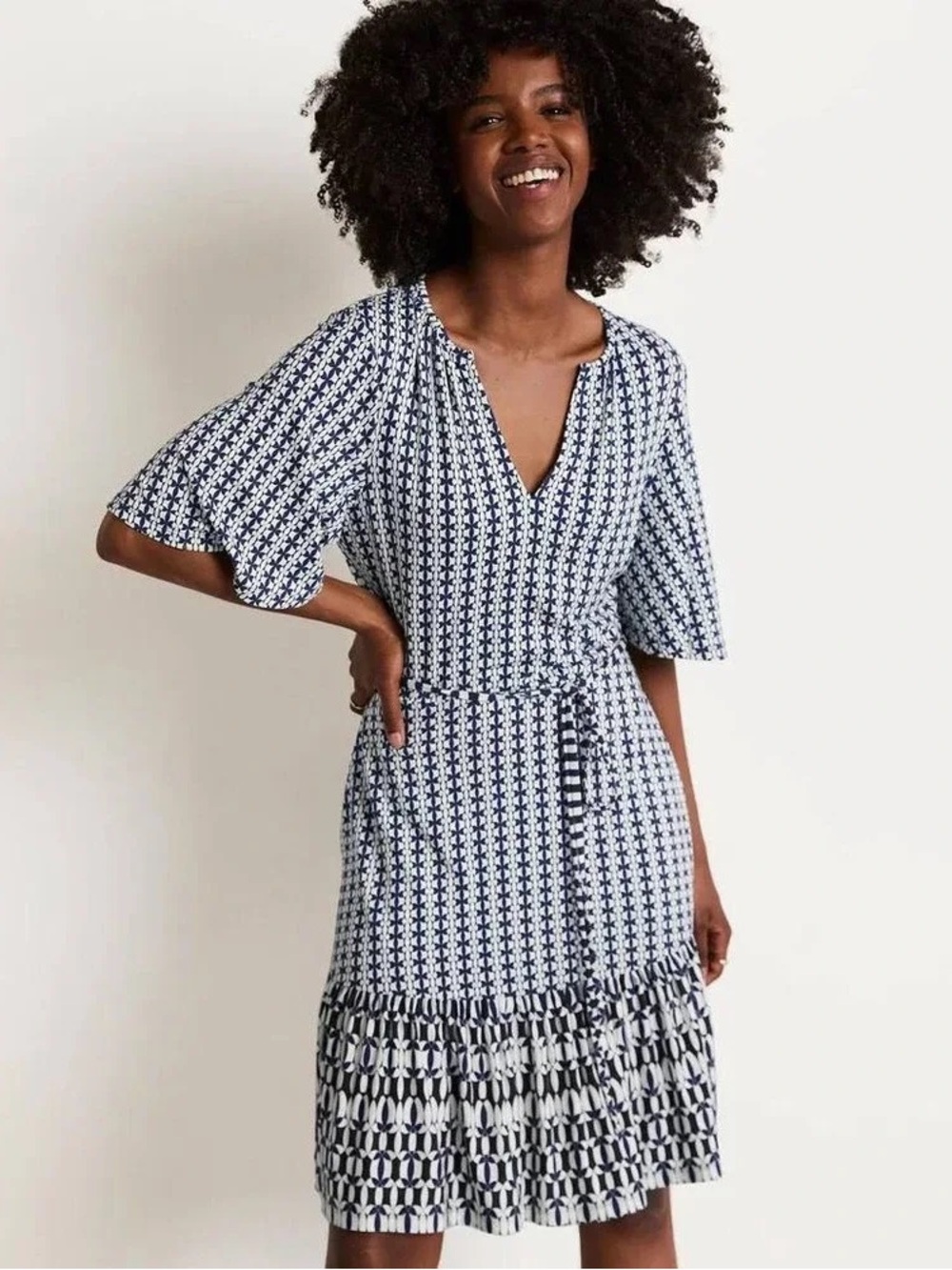 Boden Notch Neck Tiered Jersey Dress Blue and White Size 16/18L
